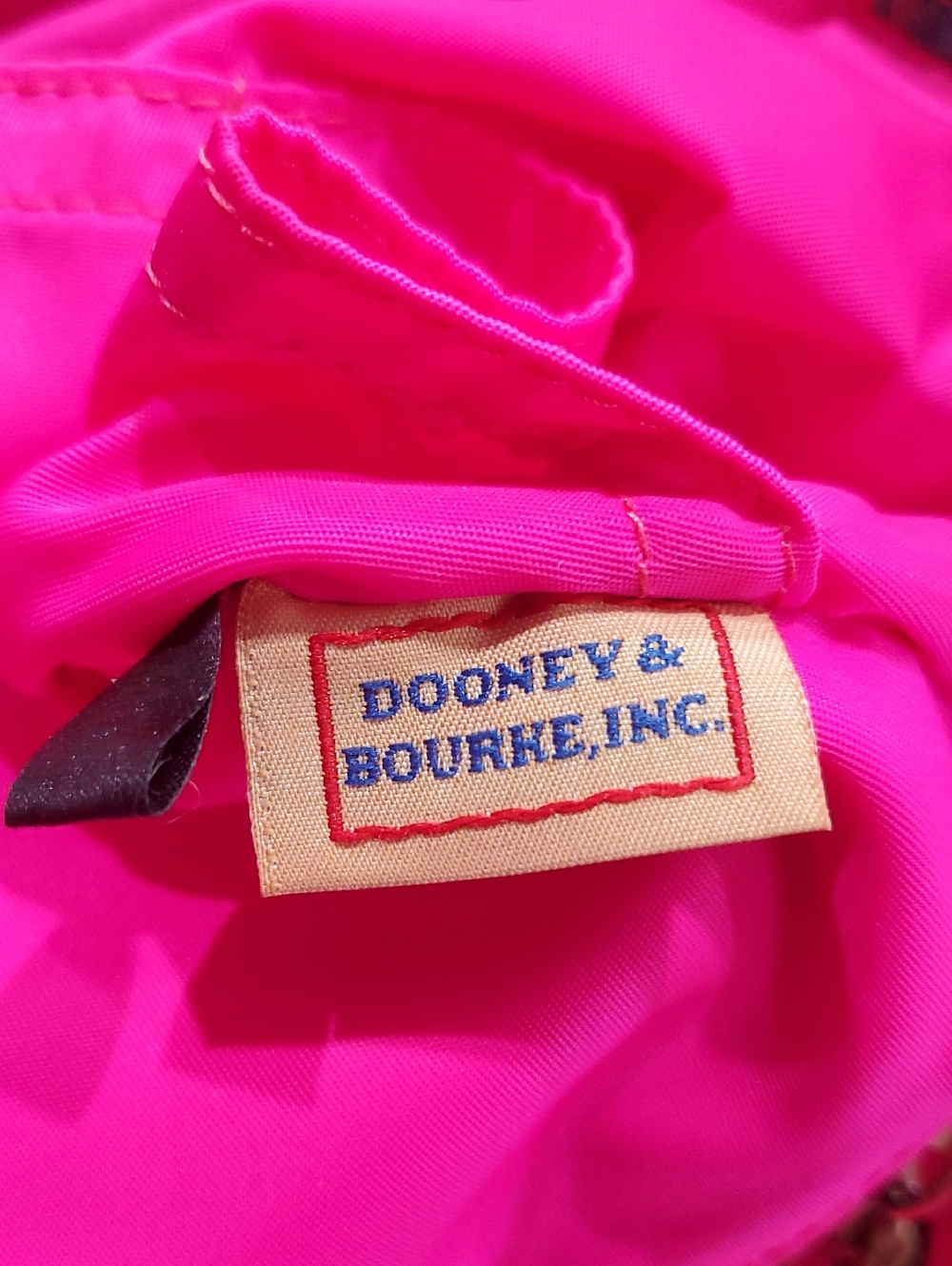 RARE VINTAGE Dooney & Bourke Clara Red and Navy Canvas Patchwork Tote❤️💙 - Picture 14 of 16